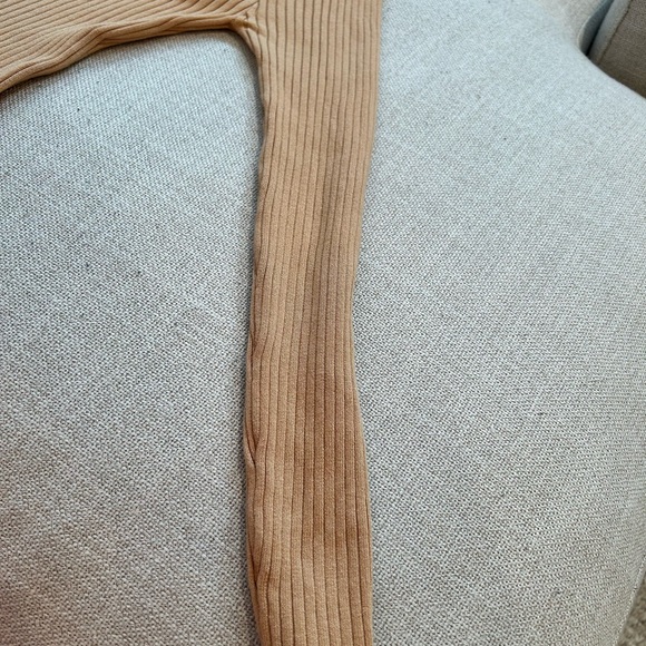 Knit Dress in Taupe - Forever 21 - Picture 2 of 4